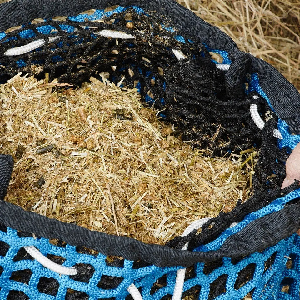 Trickle Net Shake & Graze Chaff Net #colour_blue