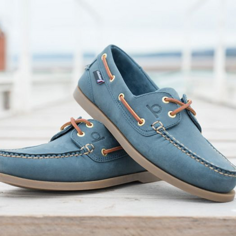 Chatham Deck II G2 Premium Leather Boat Shoes #colour_blue